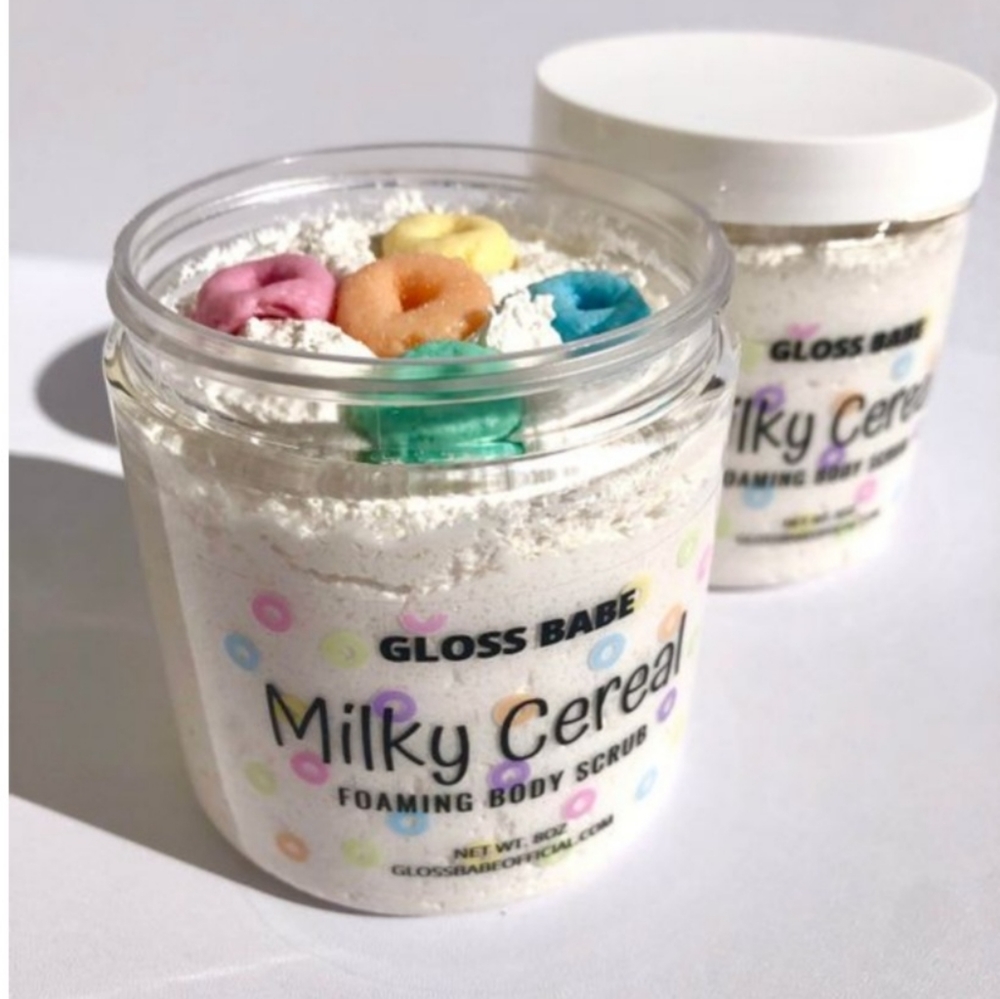 Milky Cereal Foaming Body Scrub